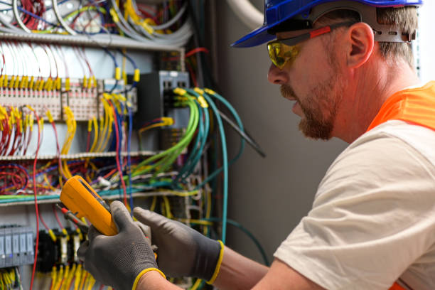 Best Licensed Electrician  in Laurel Hollow, NY